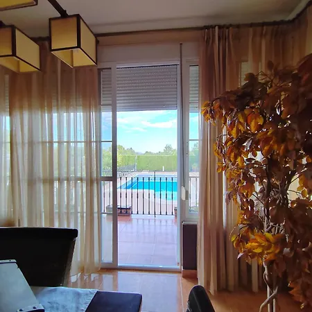 Con Piscina En Holiday home