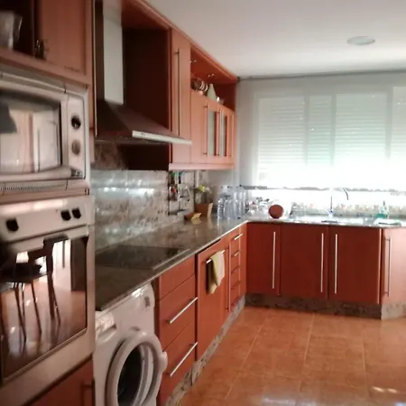 Con Piscina En Holiday home